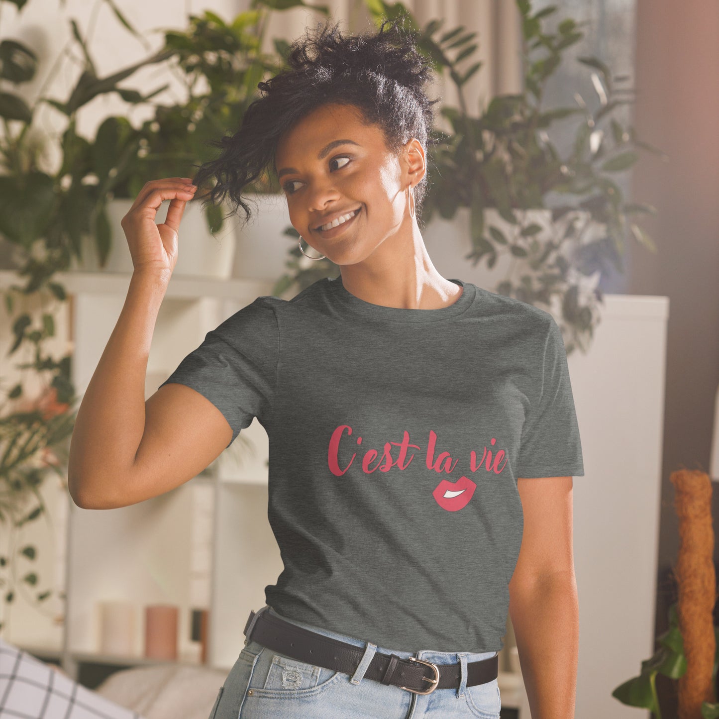 C’est la Vie Short-Sleeve Unisex T-Shirt