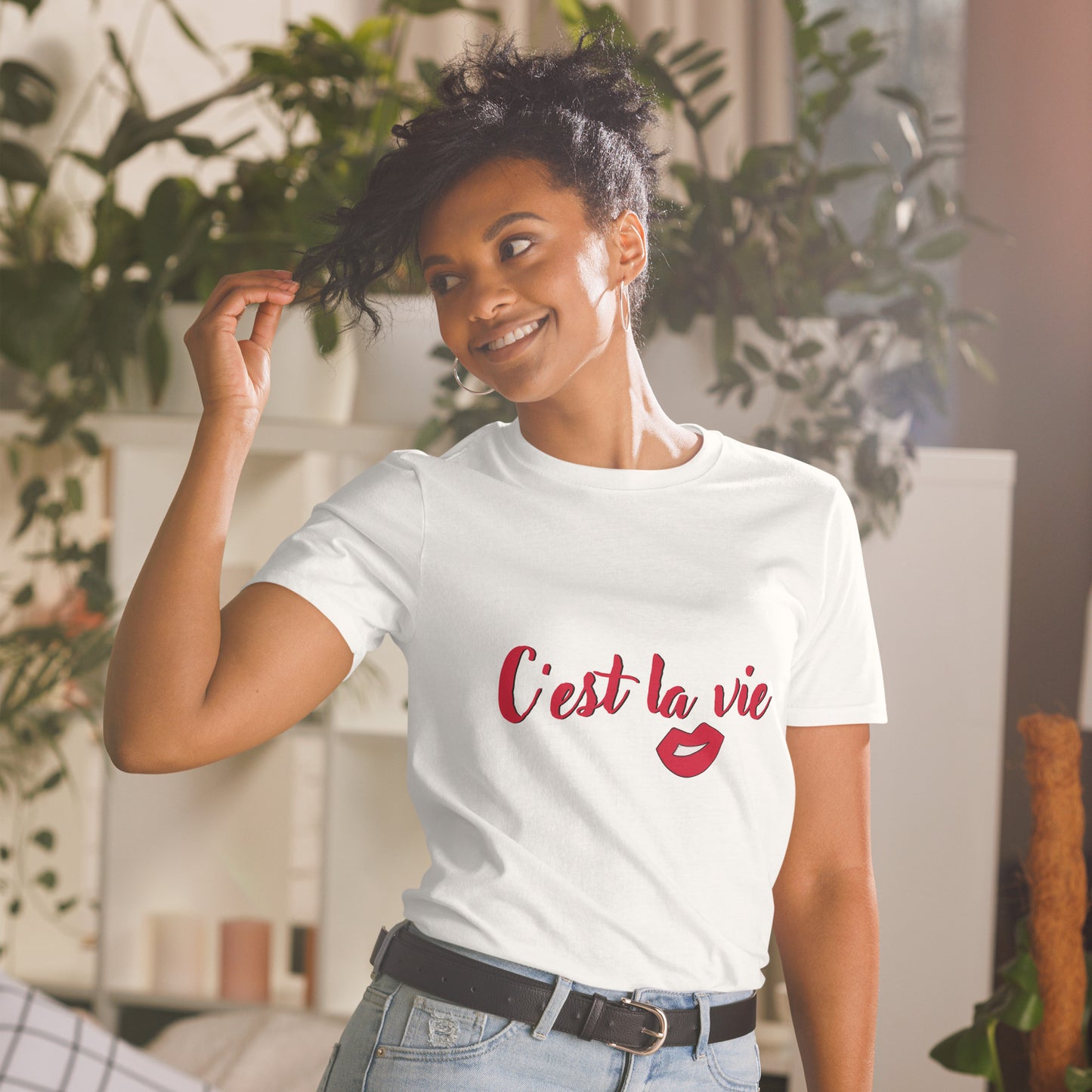 C’est la Vie Short-Sleeve Unisex T-Shirt